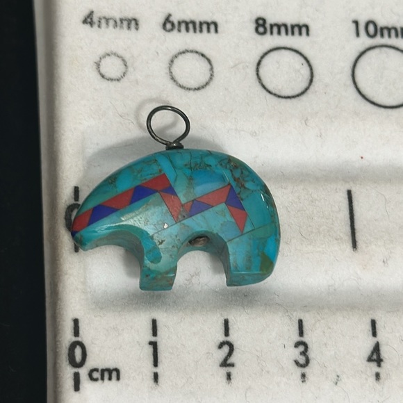 Vintage Turquoise Bear Pendant Native American Indian Jewelry - Picture 6 of 7